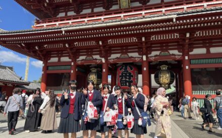 【修学旅行1班】10/17 浅草寺・仲見世 【修学旅行1班】10/17 浅草寺・仲見世